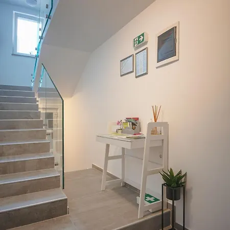 Exclusive City Apartments Pula Exterior photo