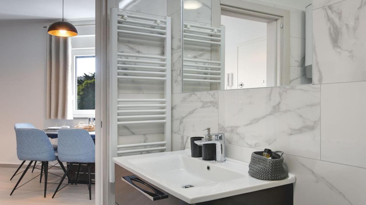 Exclusive Apartment *