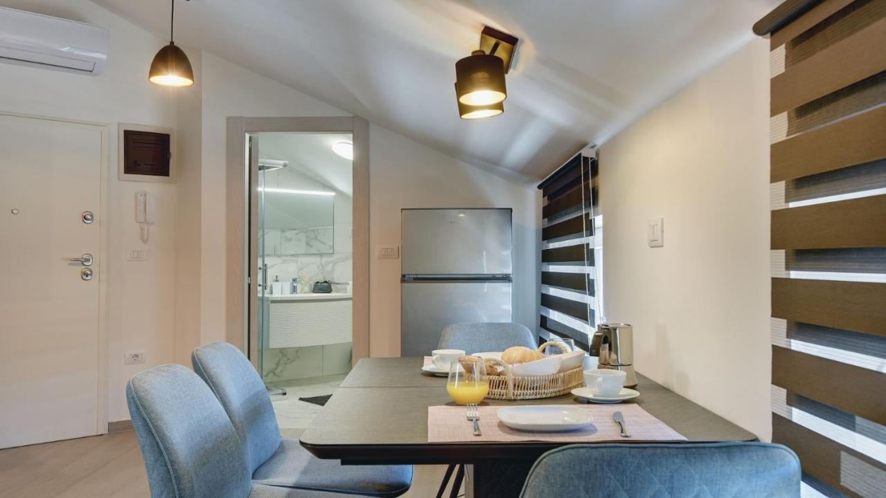 Exclusive Apartment *