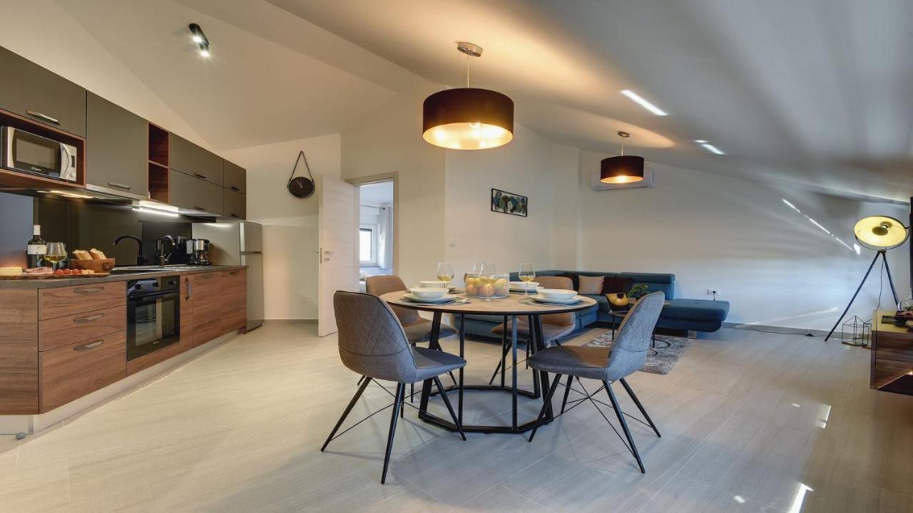Exclusive Apartment *